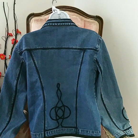 Jean jacket - Picture 3 of 4